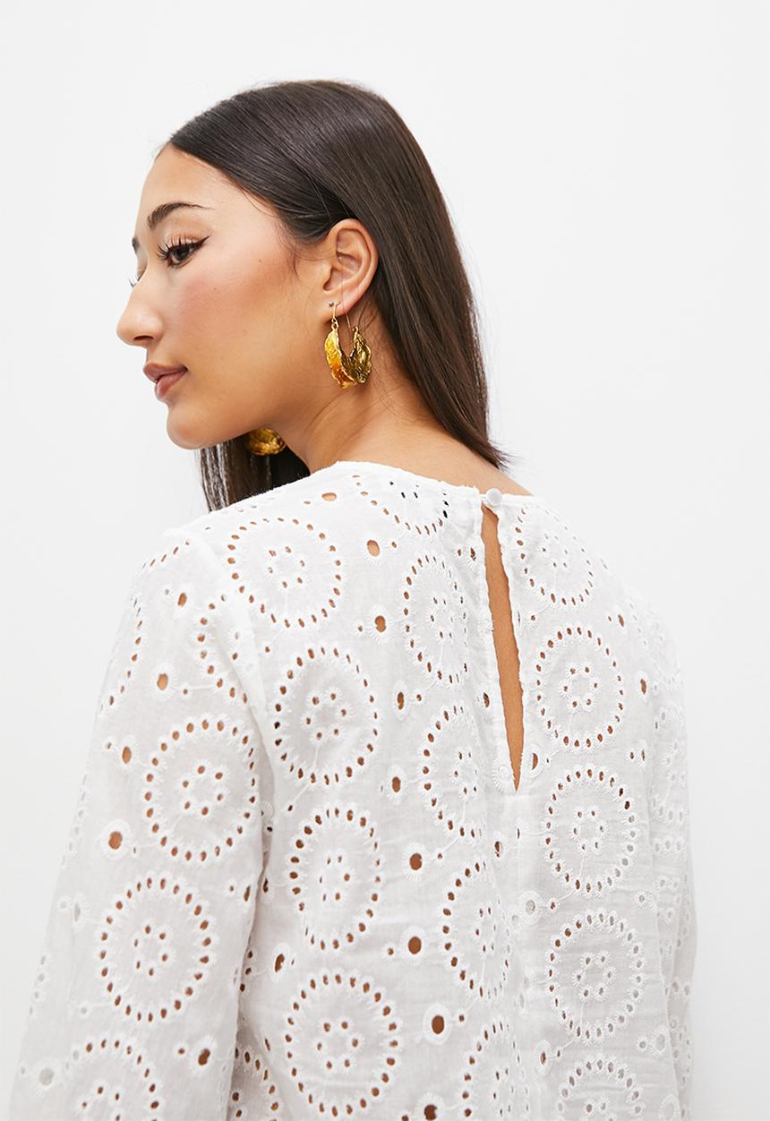 Superbalist - Round  neck openwork shell - white