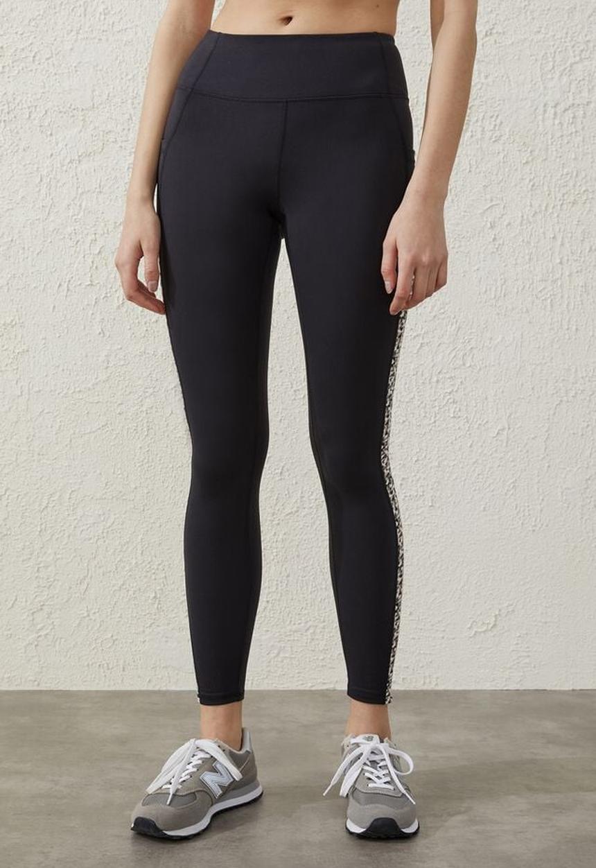 Cotton On - Ultra soft booty lift pocket full length tight - black/painterly texture neutrals