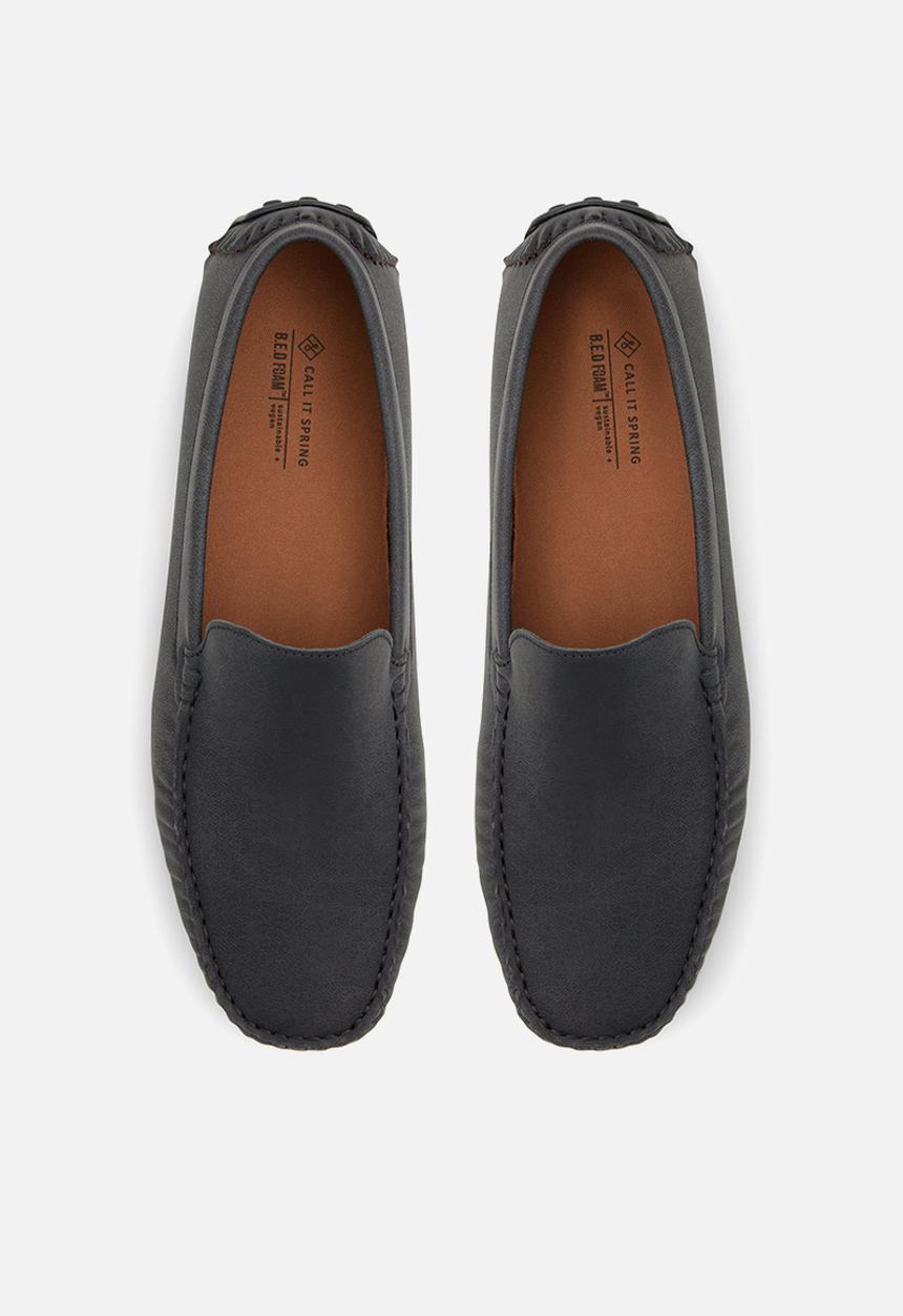 Call It Spring - Harrisson - black