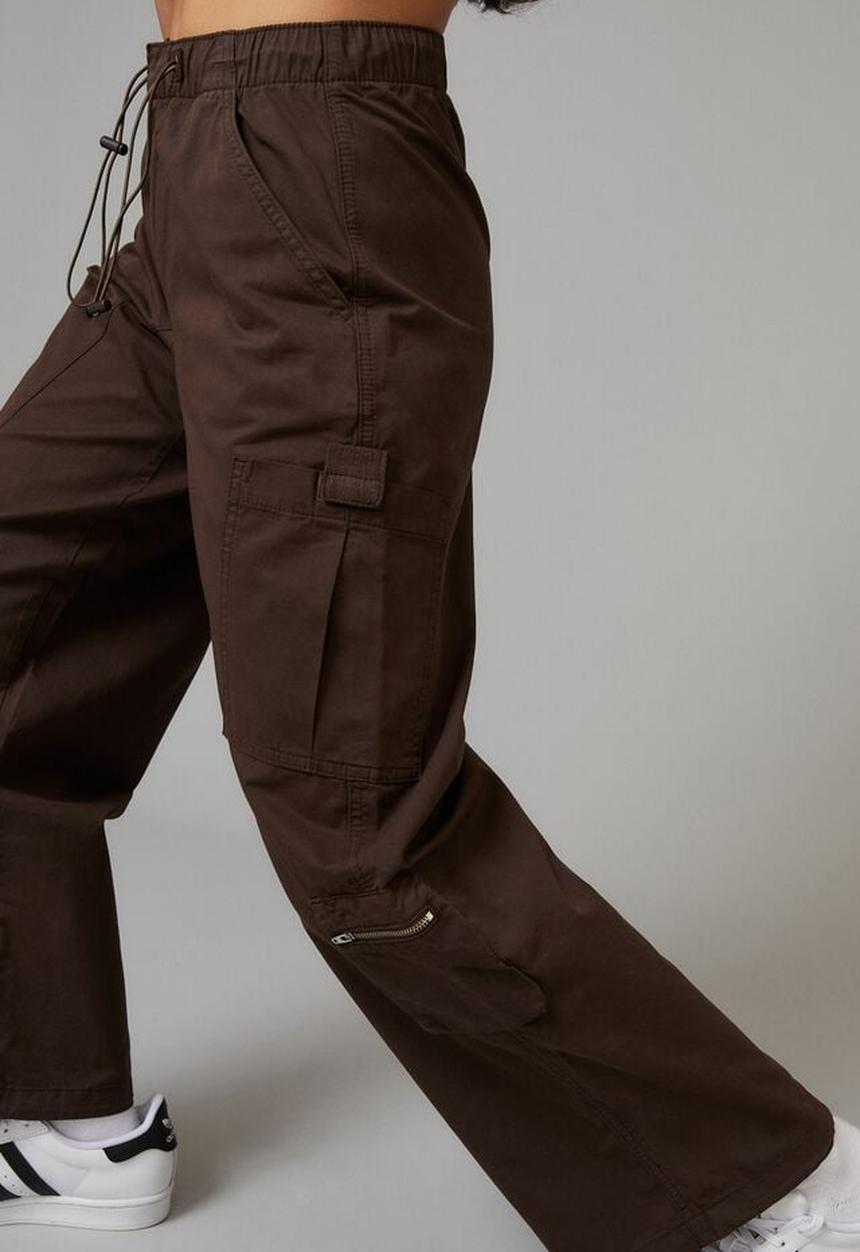 Factorie - Utility bungee cord cargo pant - deep mahogany