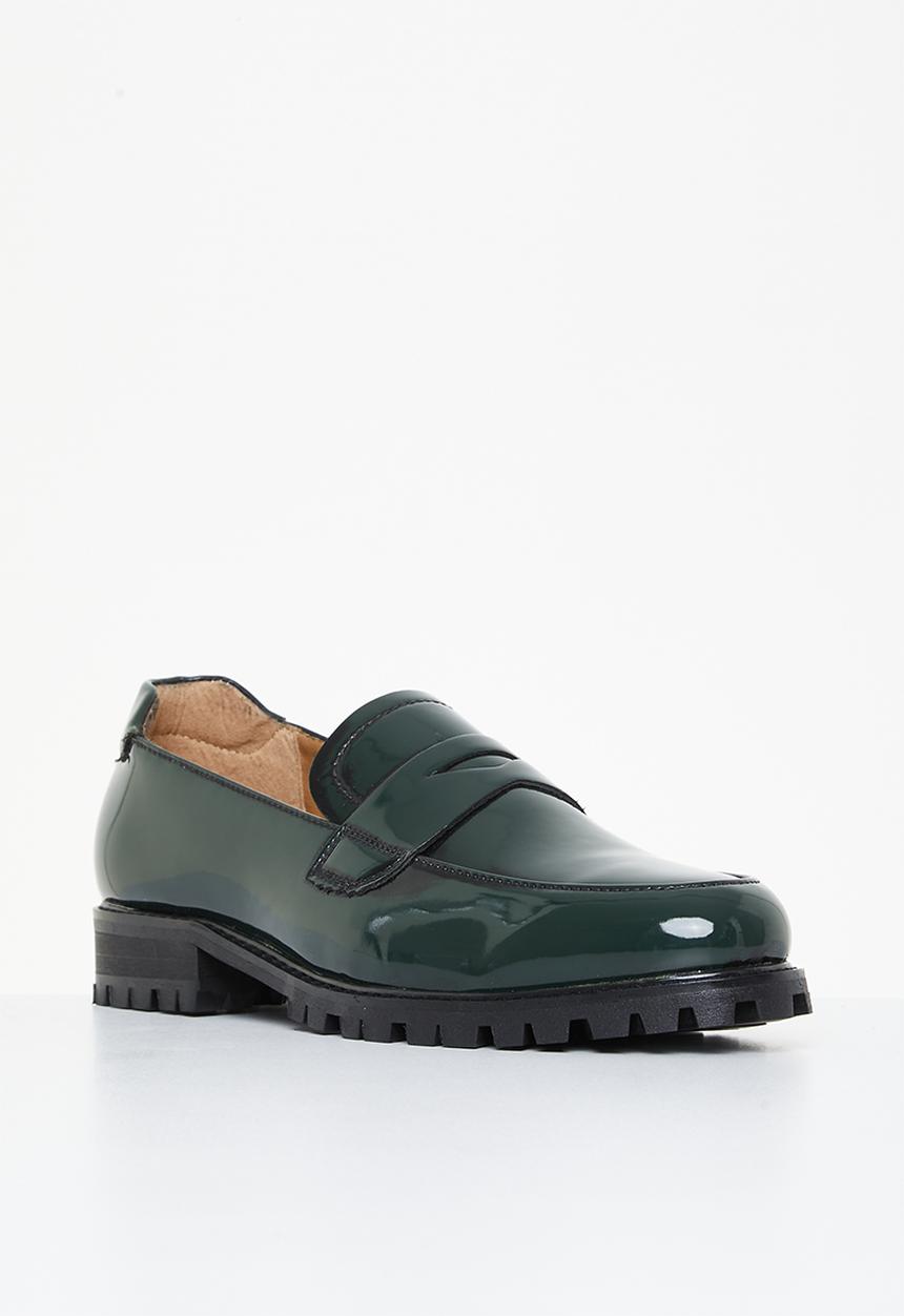 PC - Tractor penny hi shine leather - green brush