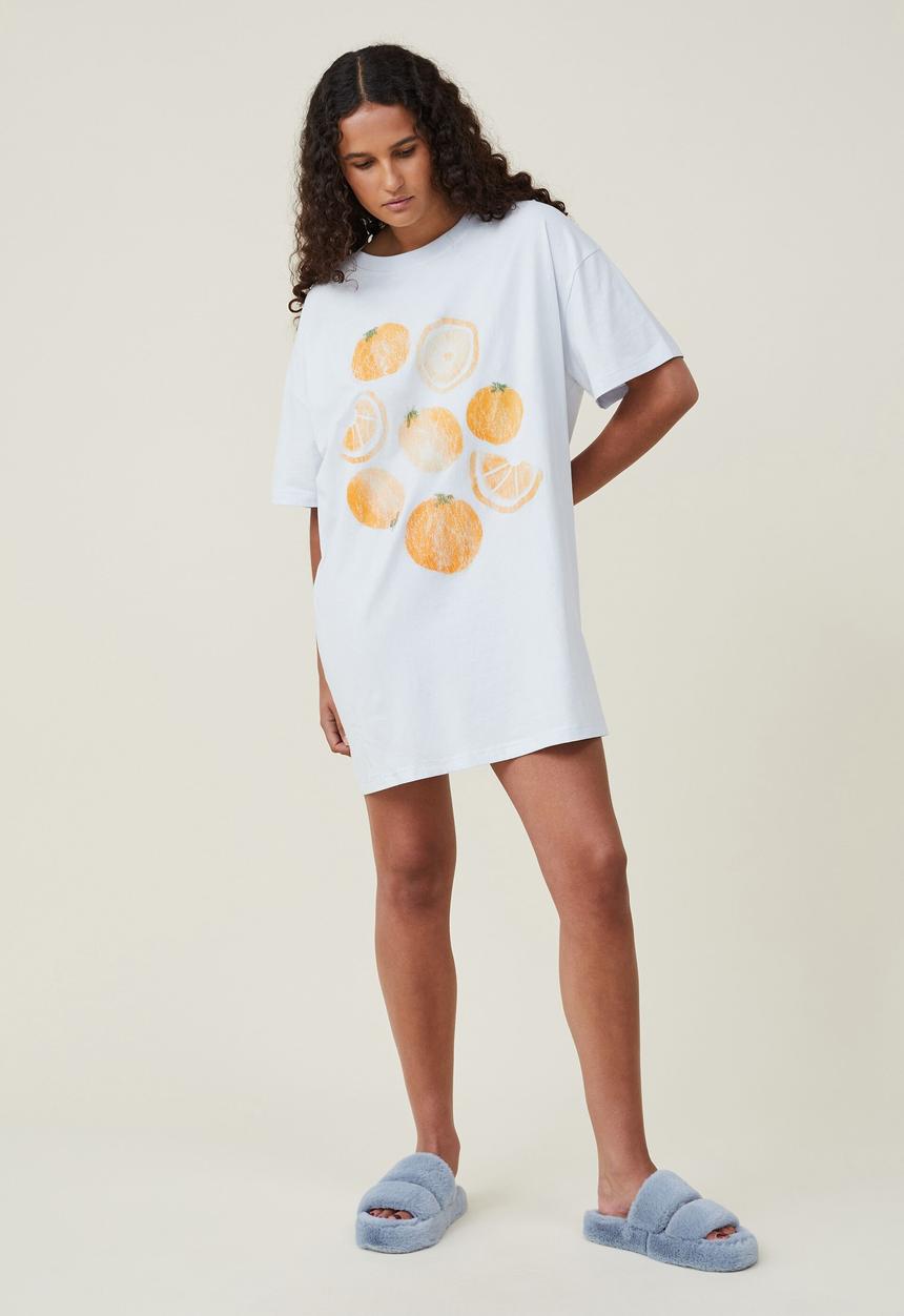 Cotton On - 90s t-shirt nightie - oranges scratch + sniff