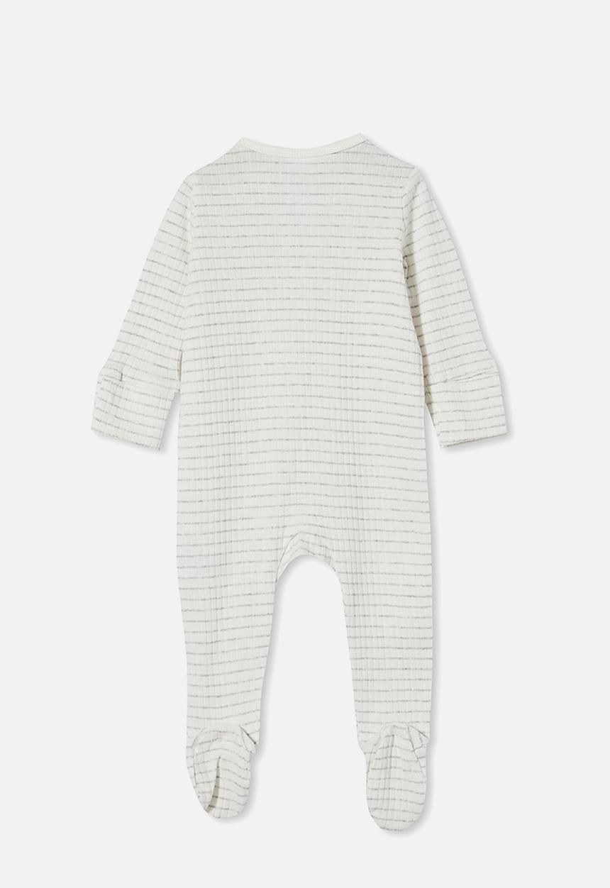 Cotton On - Organic newborn zip through romper - milk/cloud marle salla stripe
