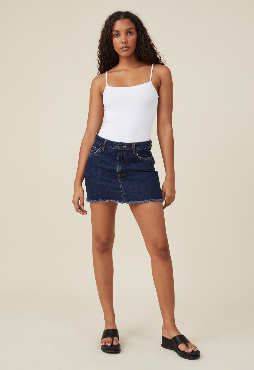 Cotton On - Sculpted straight neck bodysuit - white