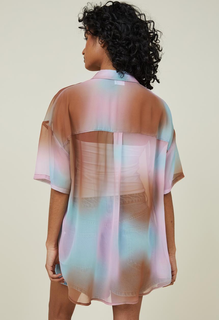 Cotton On - Sheer shirt - sully digital haze clay brown