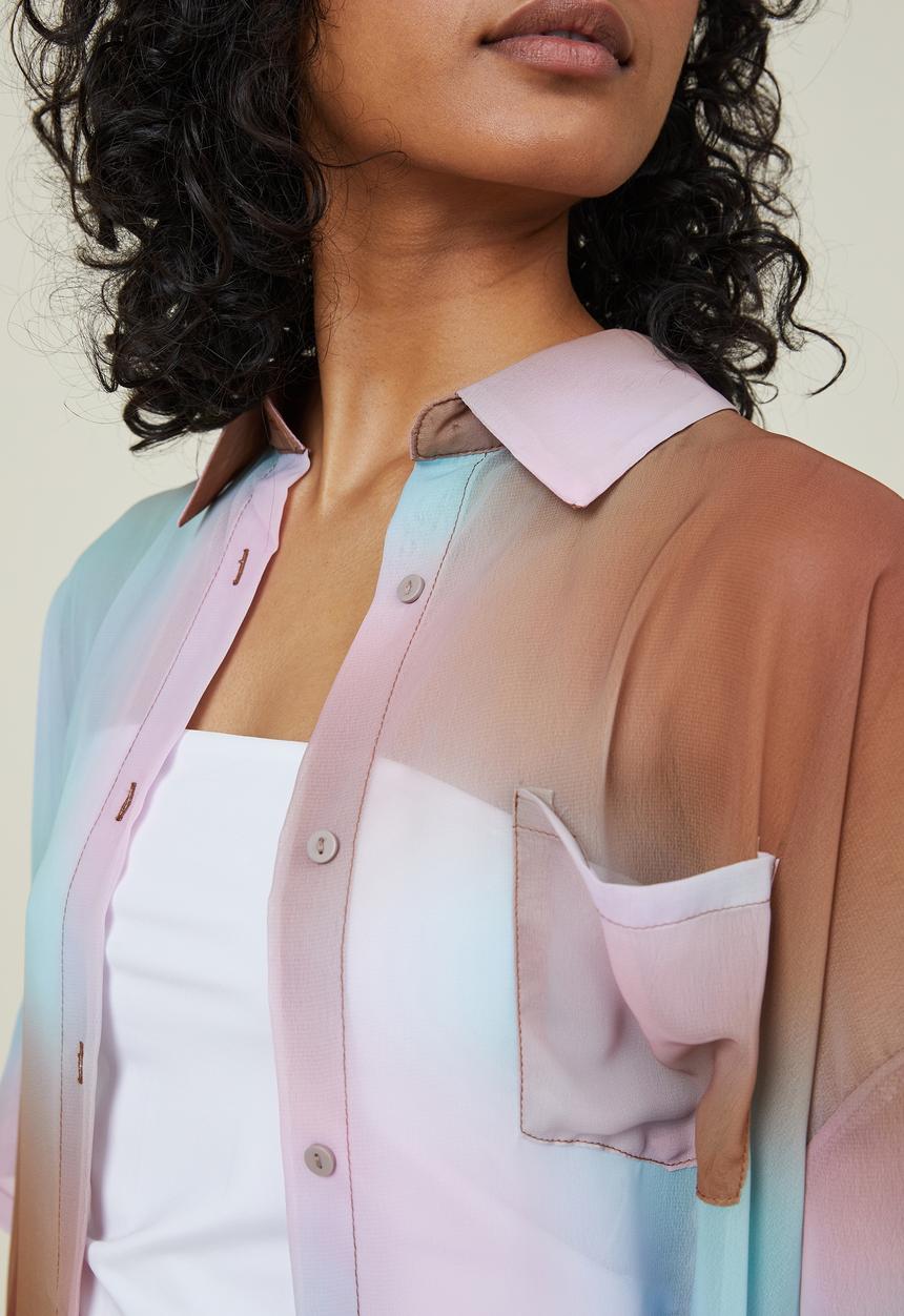 Cotton On - Sheer shirt - sully digital haze clay brown