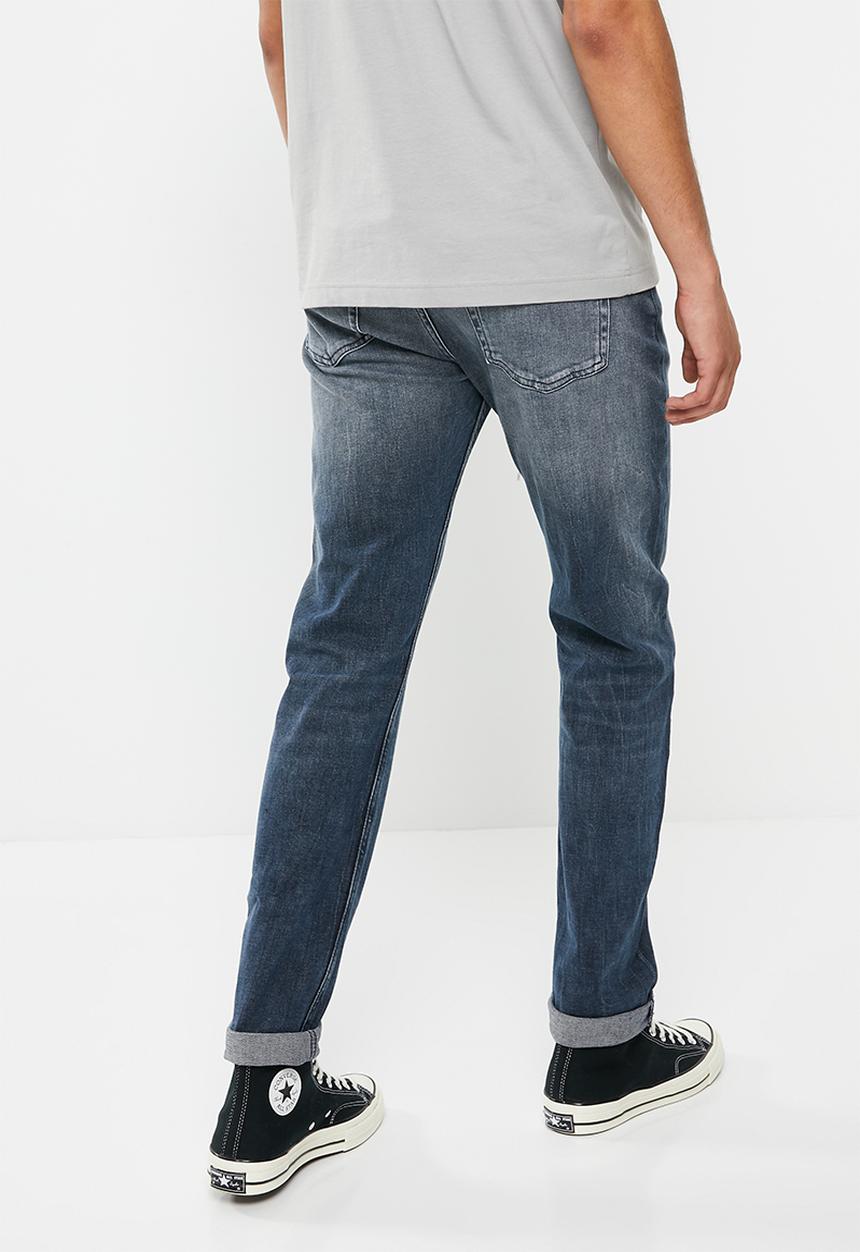 Calvin Klein - Slim taper - dark wash
