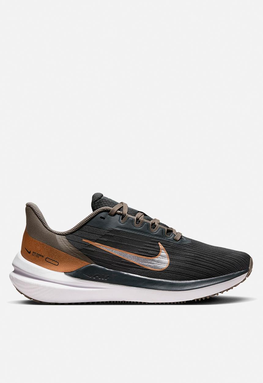 Nike - Nike Winflo 9