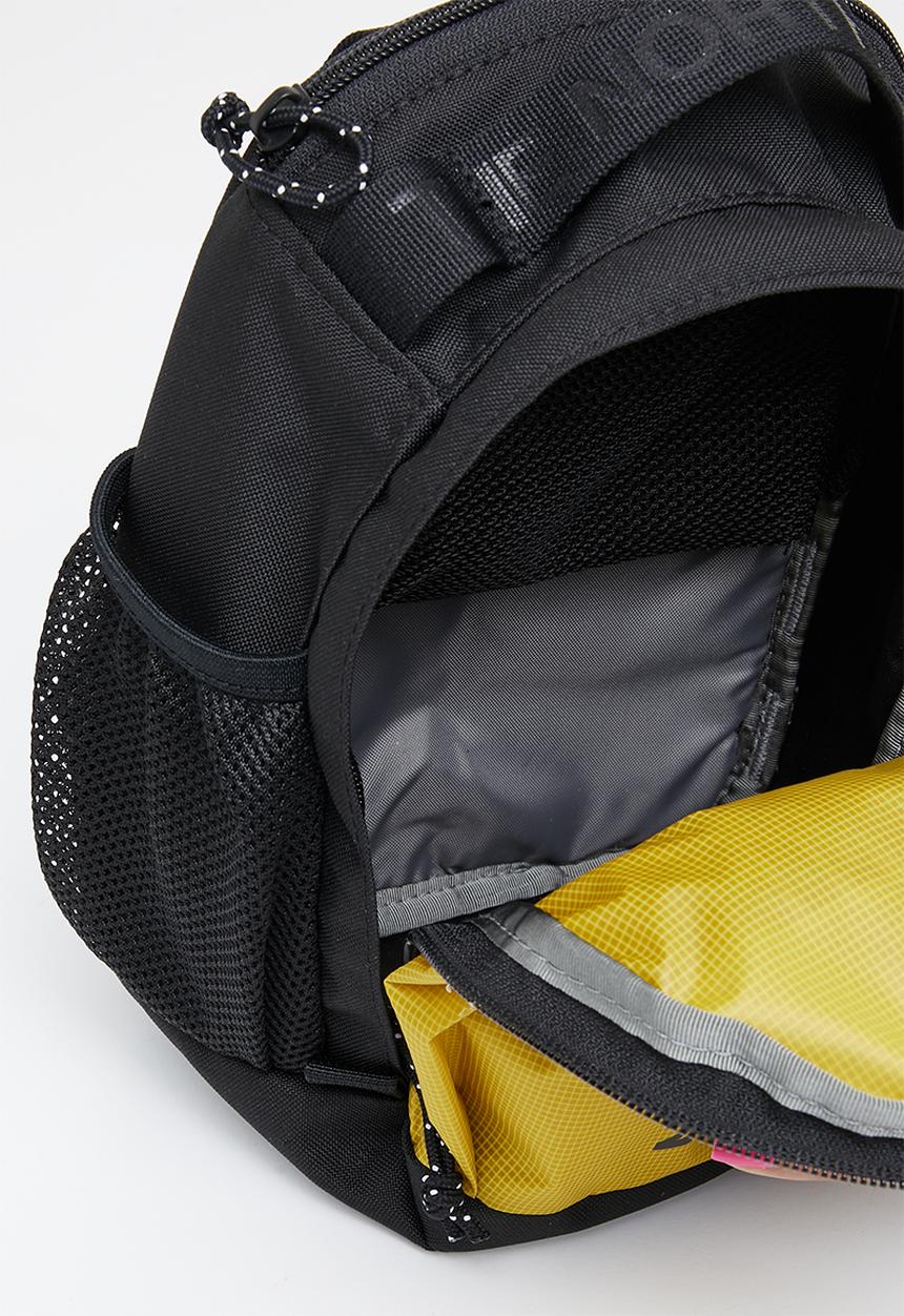 The North Face - Bozer mini backpack - black & yellow