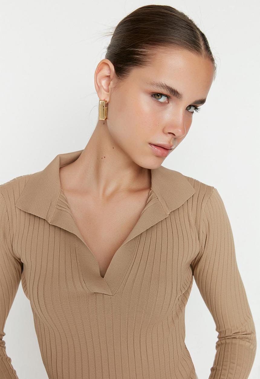 Trendyol - Slim fit knit sweater - beige