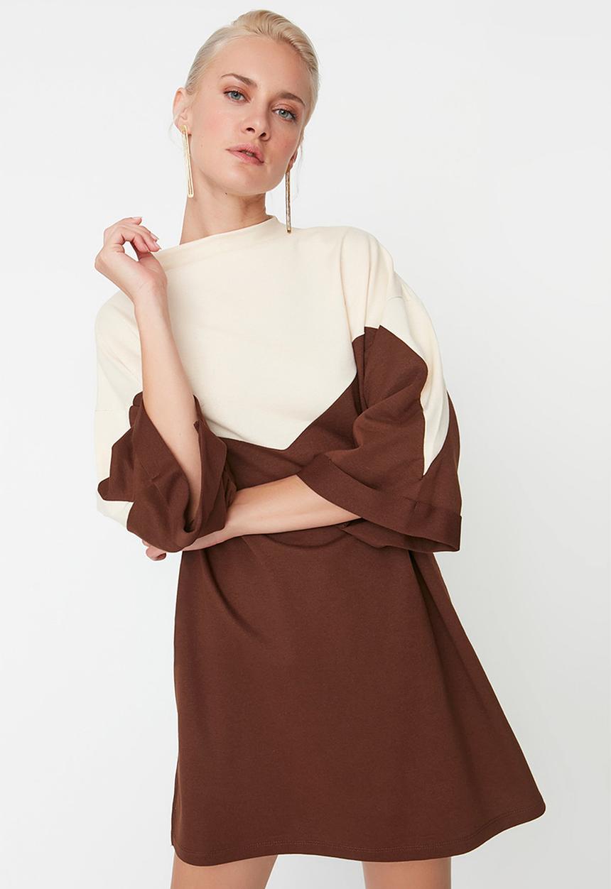 Trendyol - Colour block box dress - brown