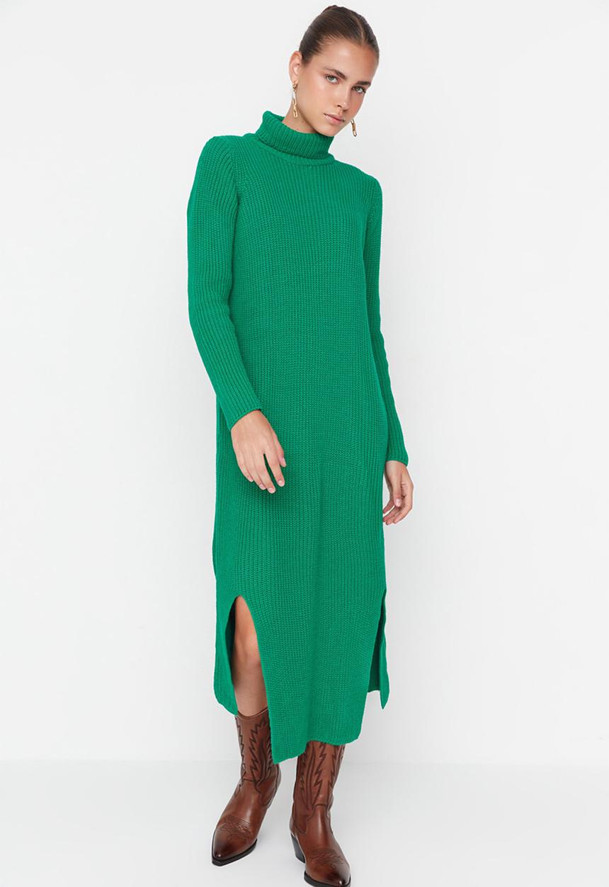 Trendyol - Turtleneck midi knit dress - green