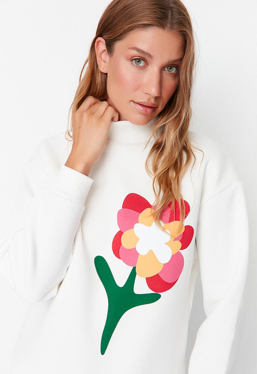 Trendyol - Flower print sweatshirt - white