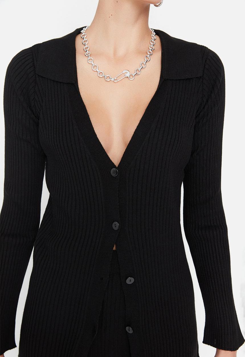 Trendyol - V neck button front two-piece set - black