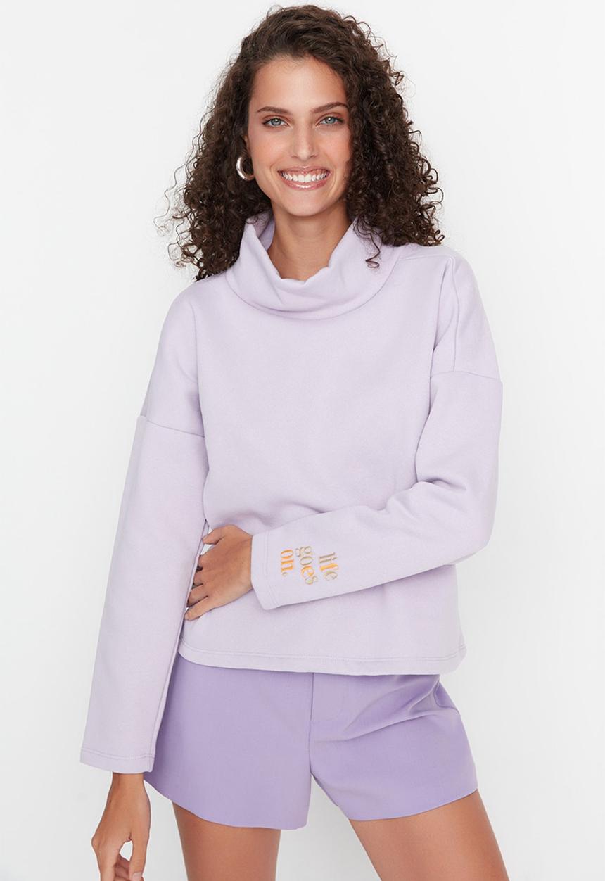 Trendyol - Loose neck sweatshirt - lilac