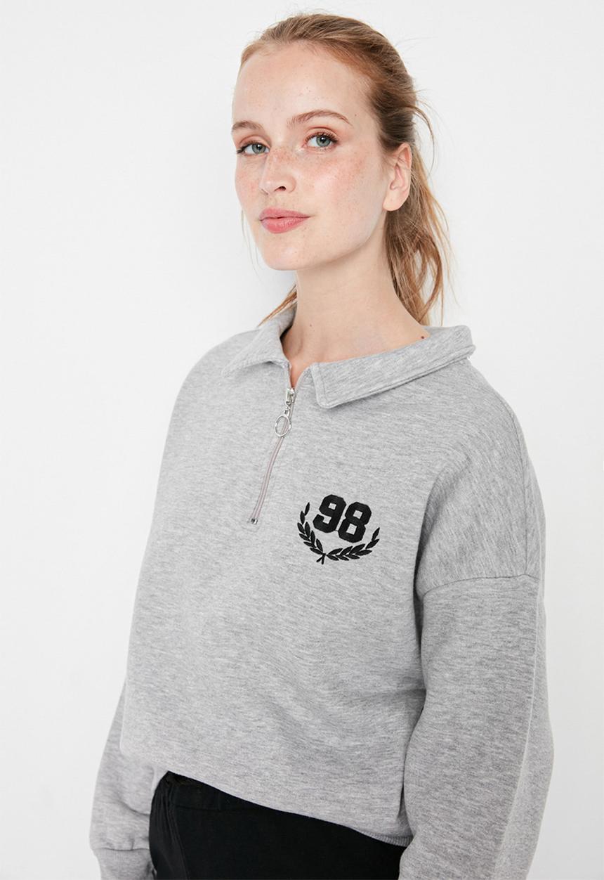Trendyol - Loose fit zippered sweatshirt - grey