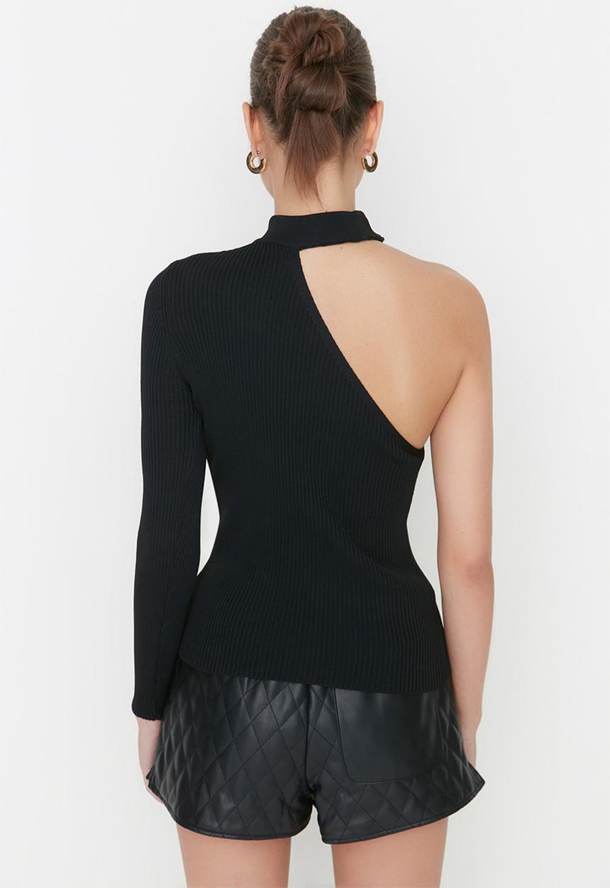 Trendyol - One shoulder knit sweater - black