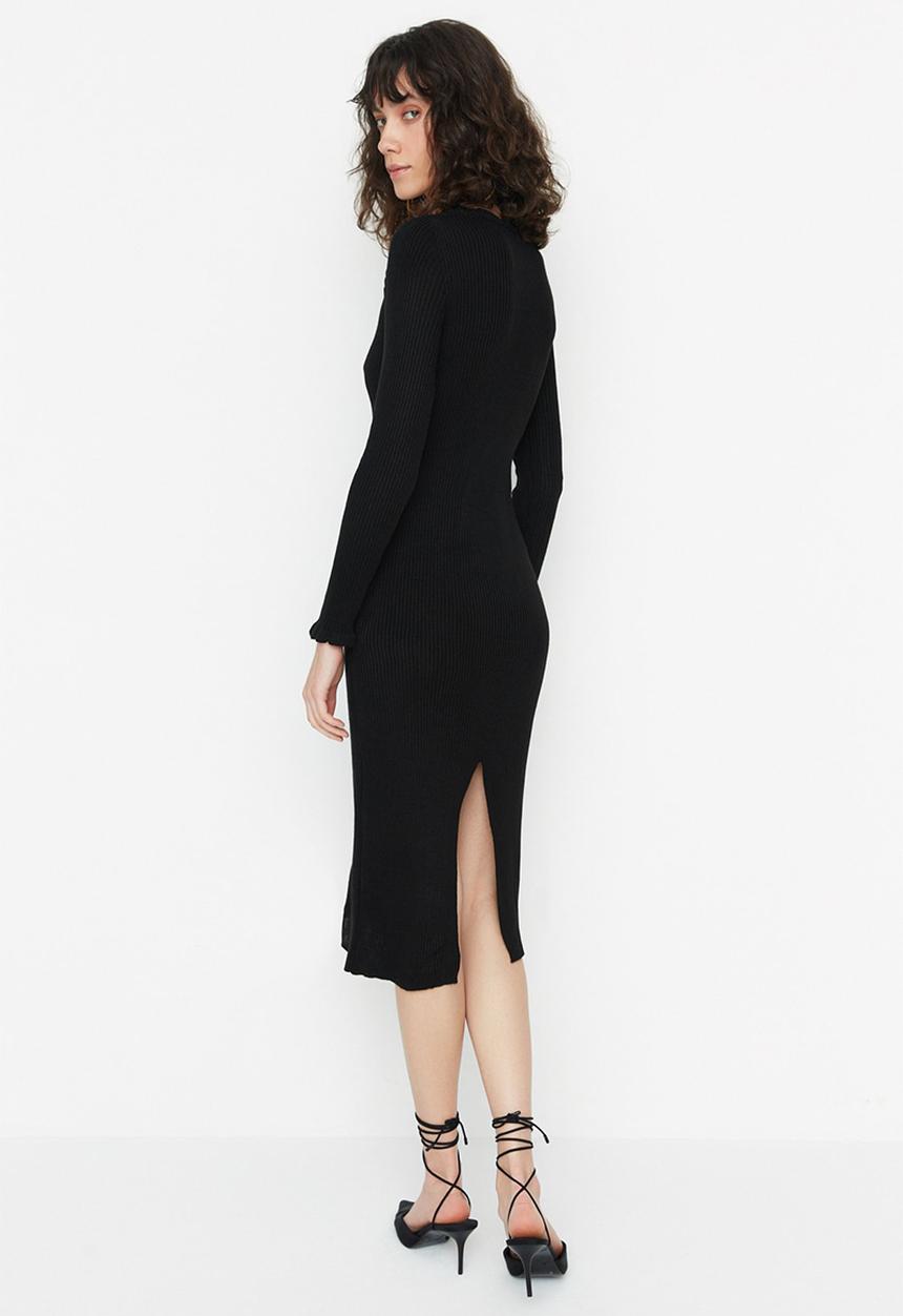 Trendyol - V neck knit dress - black