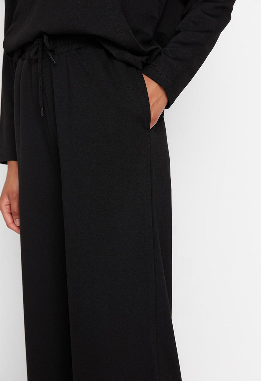 Trendyol - Wide leg sweatpants - black