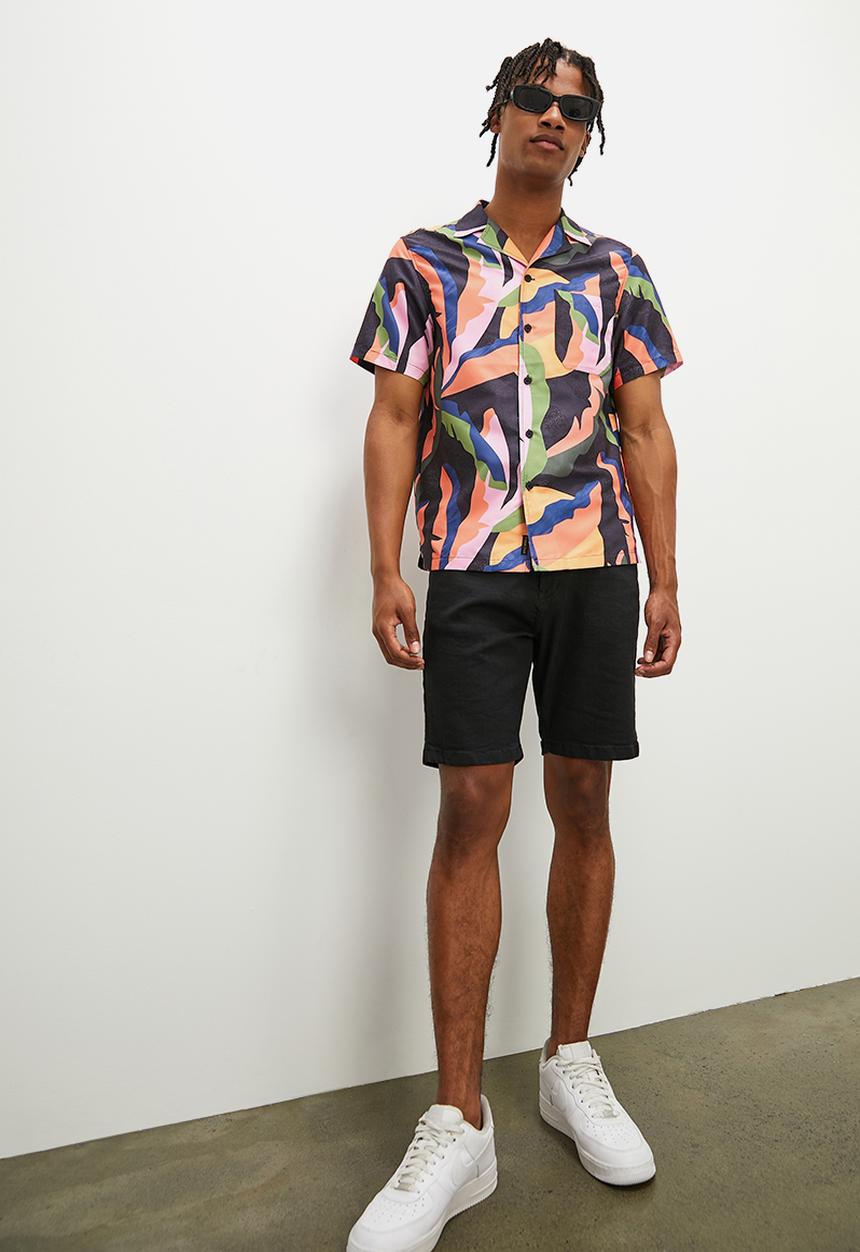 STYLE REPUBLIC - Regular fit mono abstract reverse collar shirt - multi