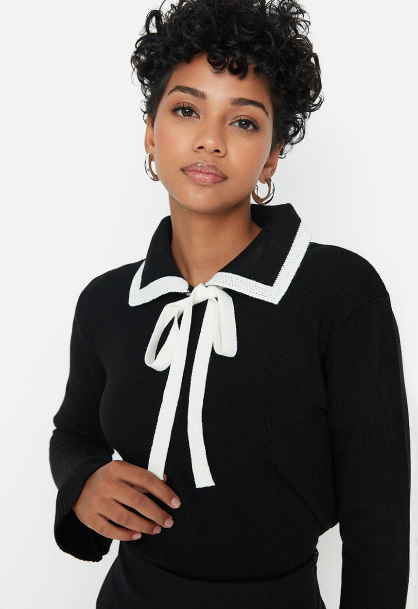 Trendyol - Polo collar with bow sweater - black