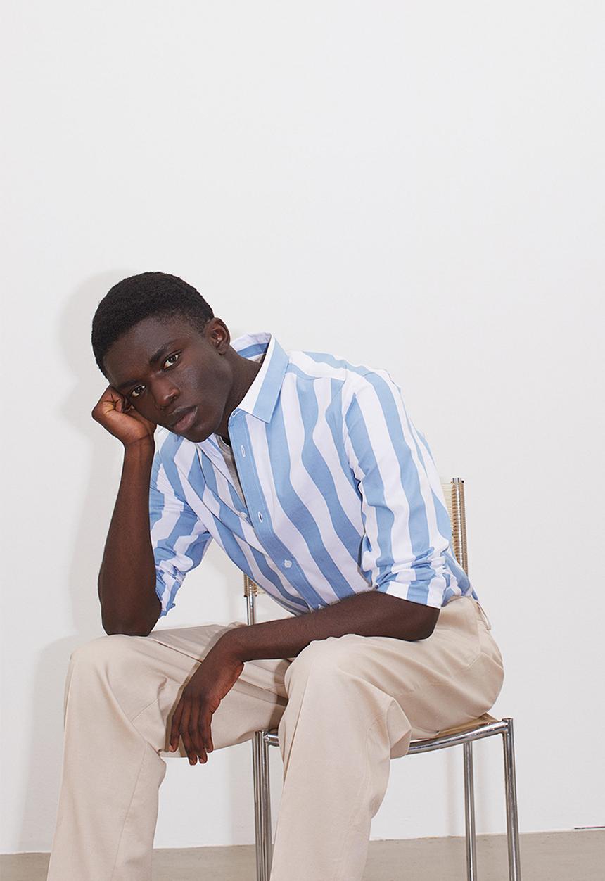 H&M - Regular fit shirt - light blue & white striped