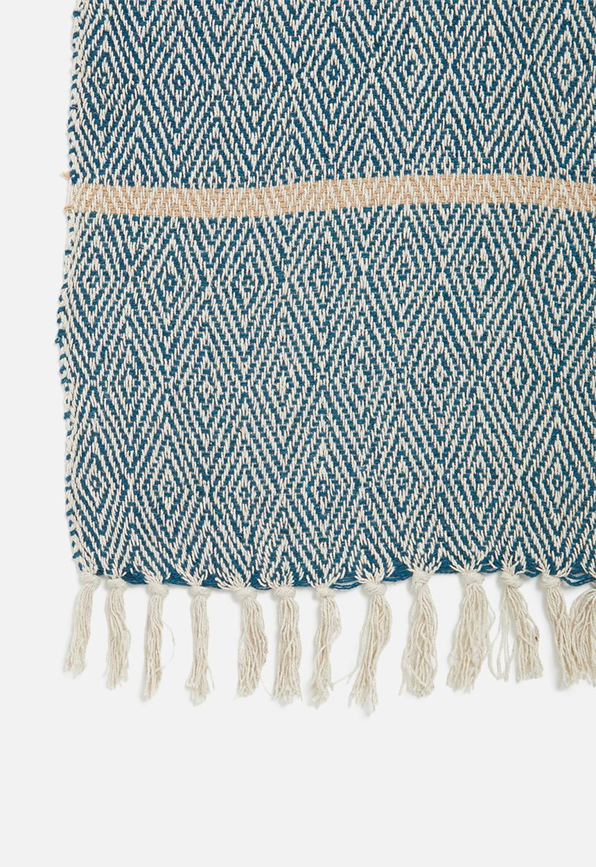 H&S - Cleo throw - charcoal
