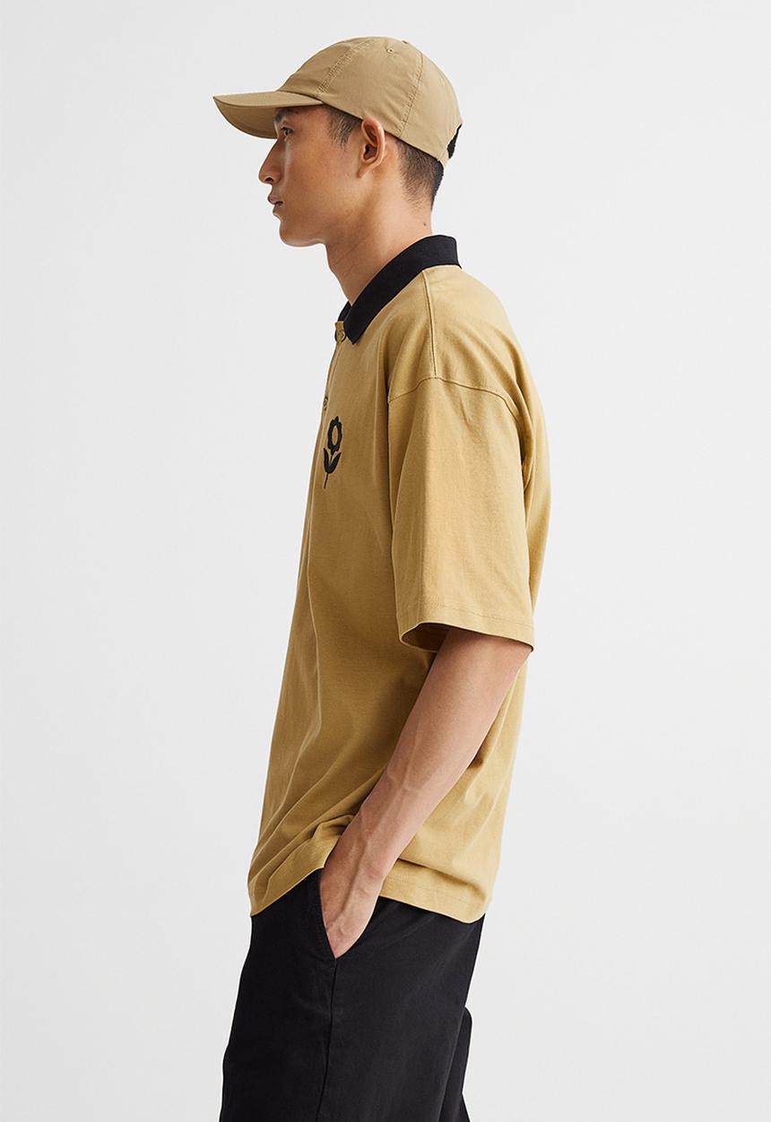 H&M - Oversized fit cotton polo shirt - mustard yellow/flower 