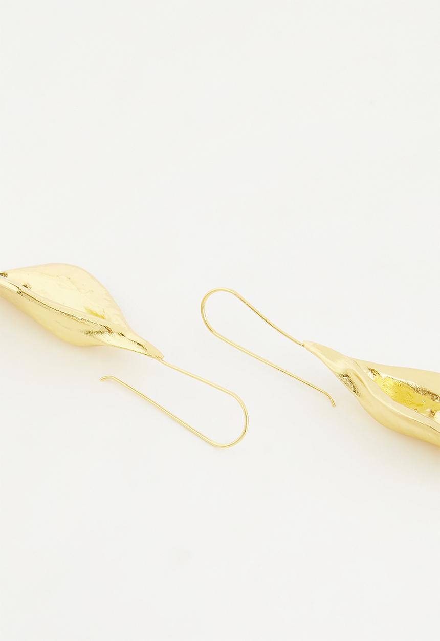 Superbalist - Rue statement earrings - gold