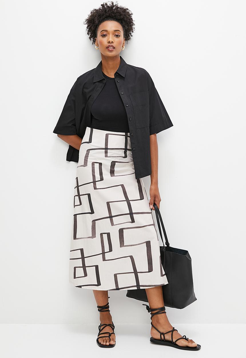 edit - Highwaist collumn midaxi skirt - black linear sketch