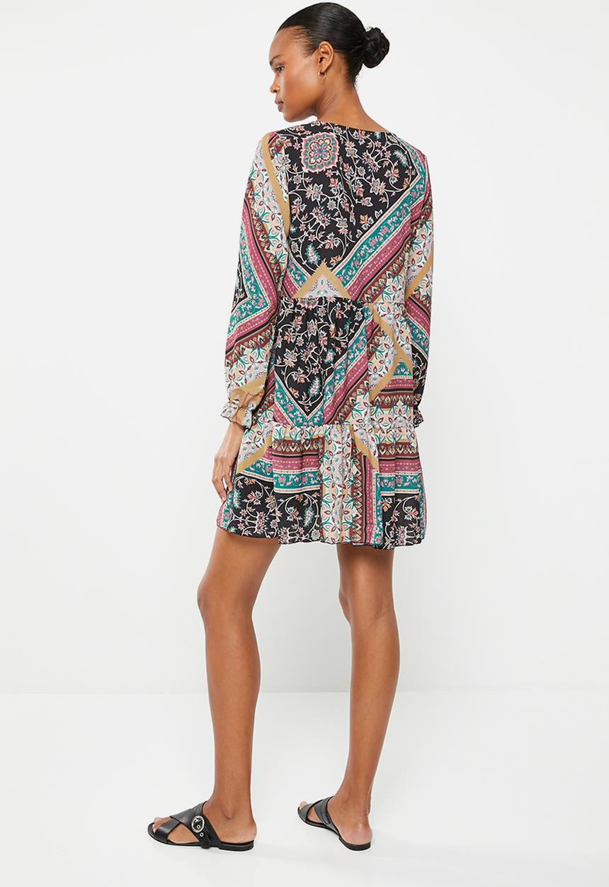 HAILYS - Dress - diverse