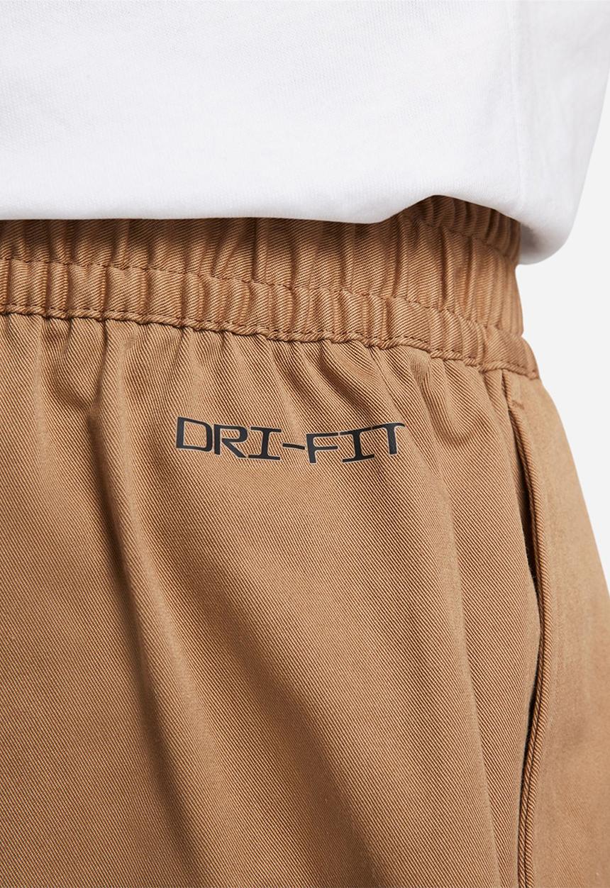 Nike - M nsw spu wvn pant - dk driftwood & brown basalt