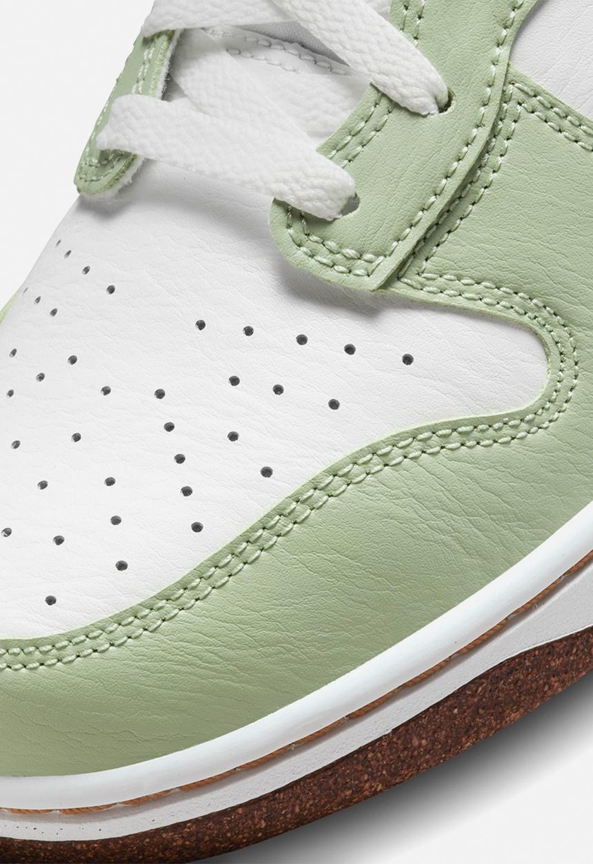 Nike - Dunk high retro se