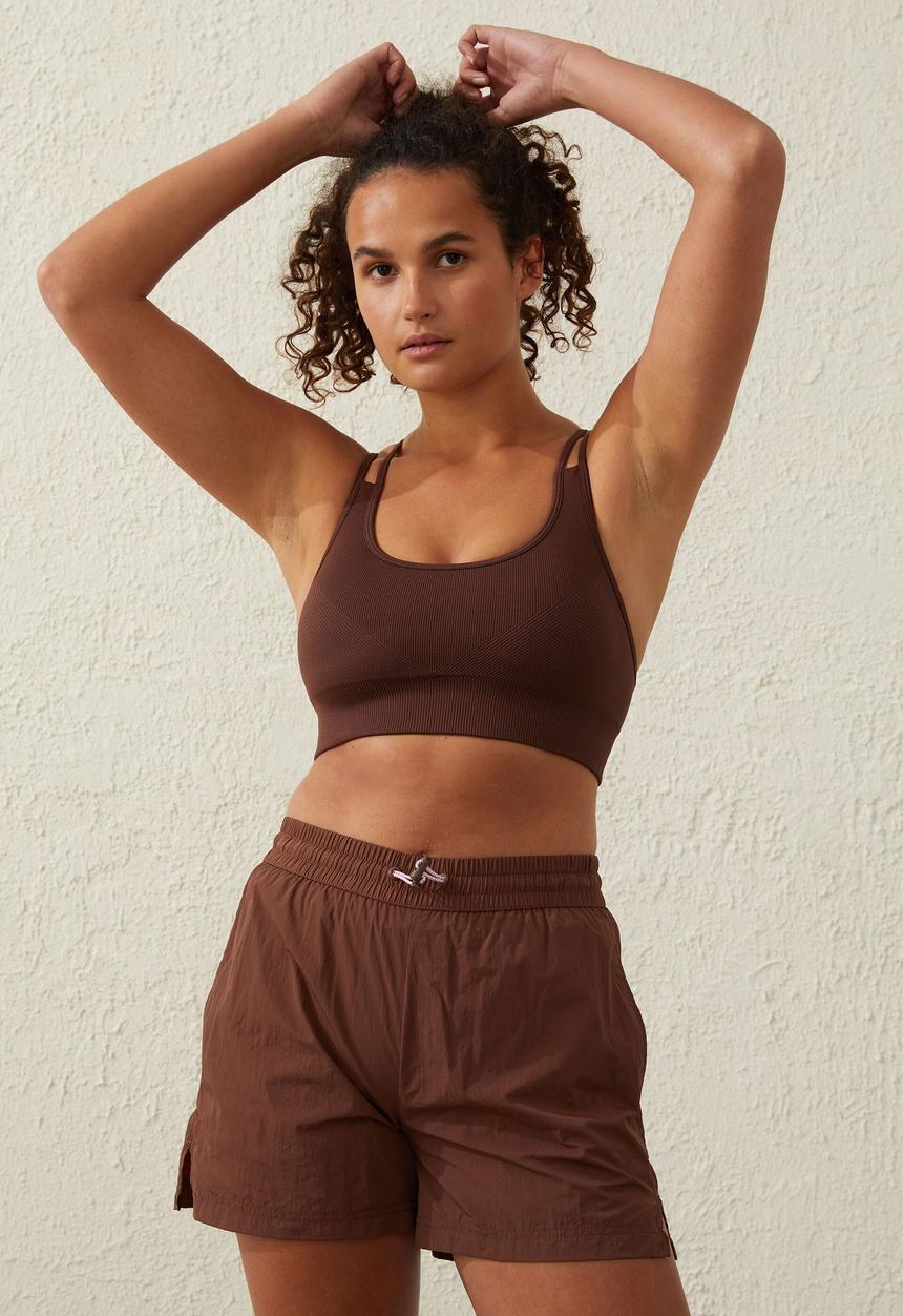 Cotton On - Seamless strappy back crop - cedar brown