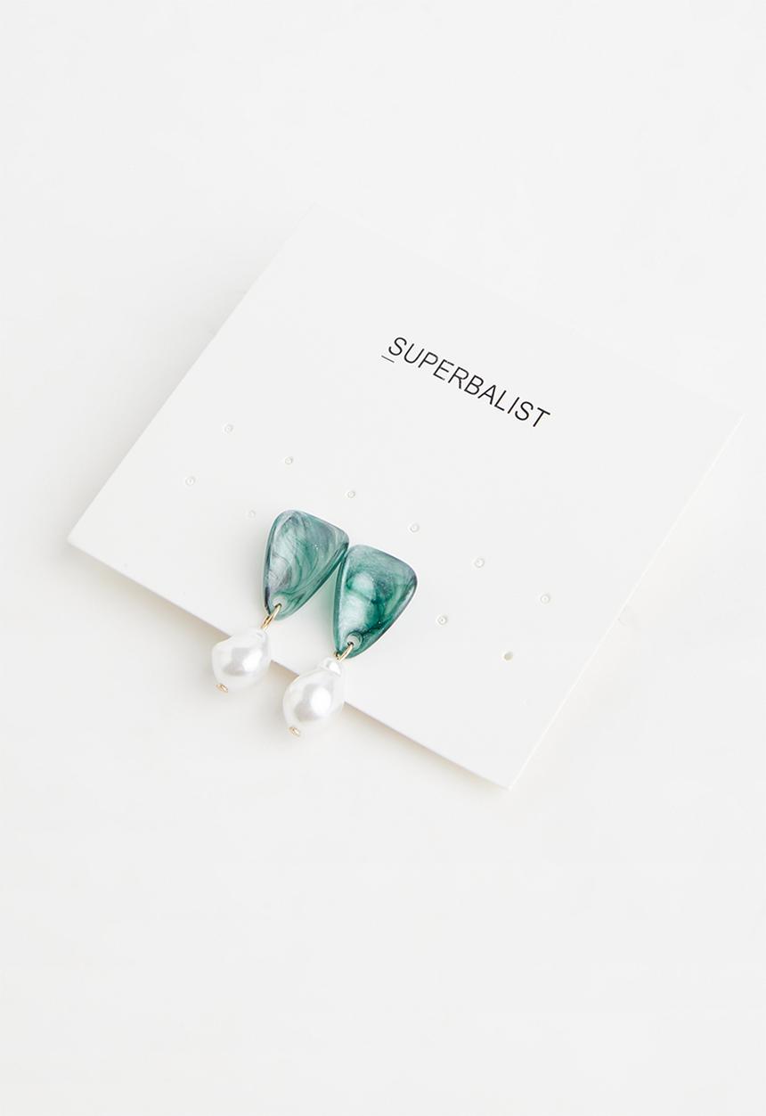 Superbalist - Julia faux pearl earrings - green & cream