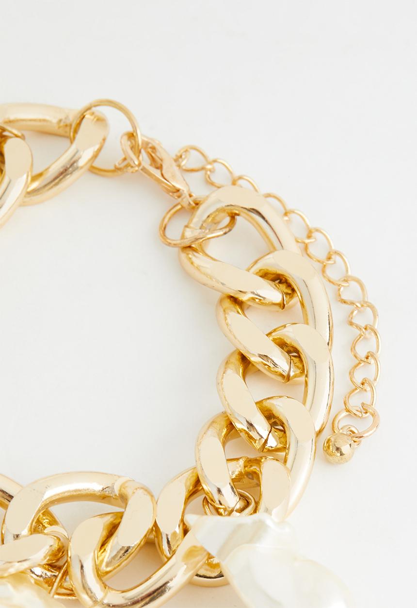 Superbalist - Faux pearl charm bracelet - gold & cream