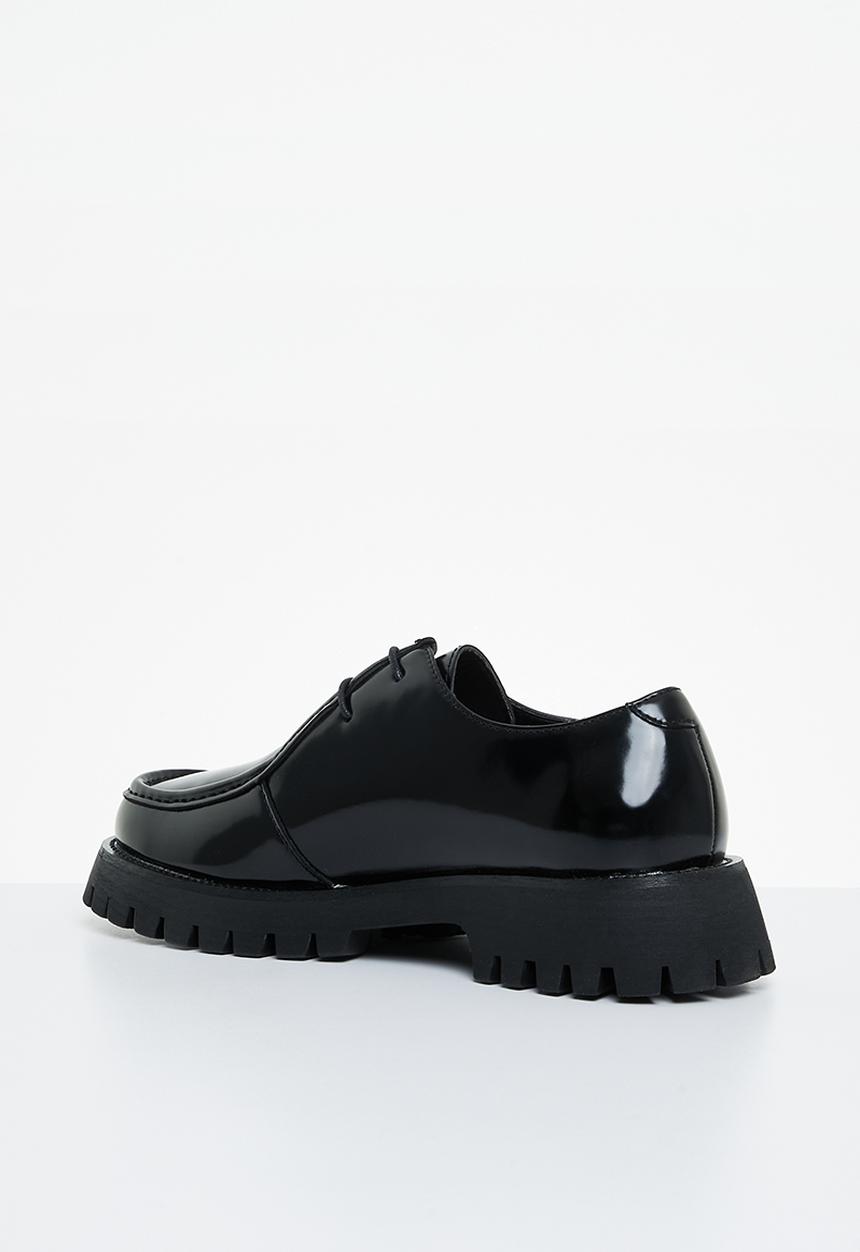 PC - Trout lace up hi shine leather - black