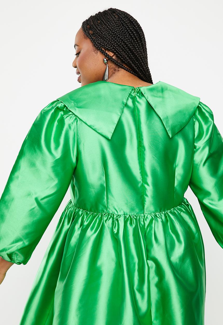 Glamorous - Plus midi dress - true green