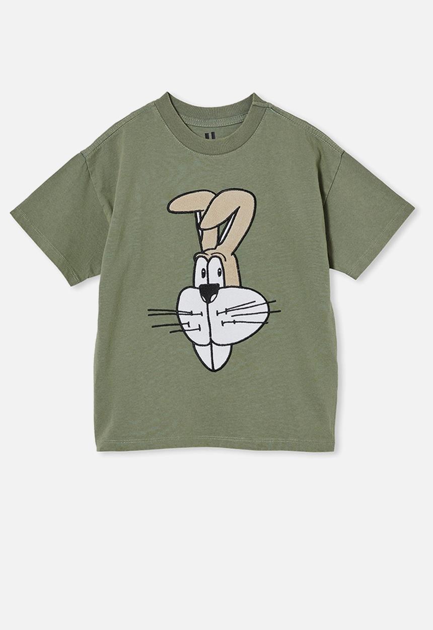 Cotton On - Stevie short sleeve embellished tee- swag green/boucle bunny