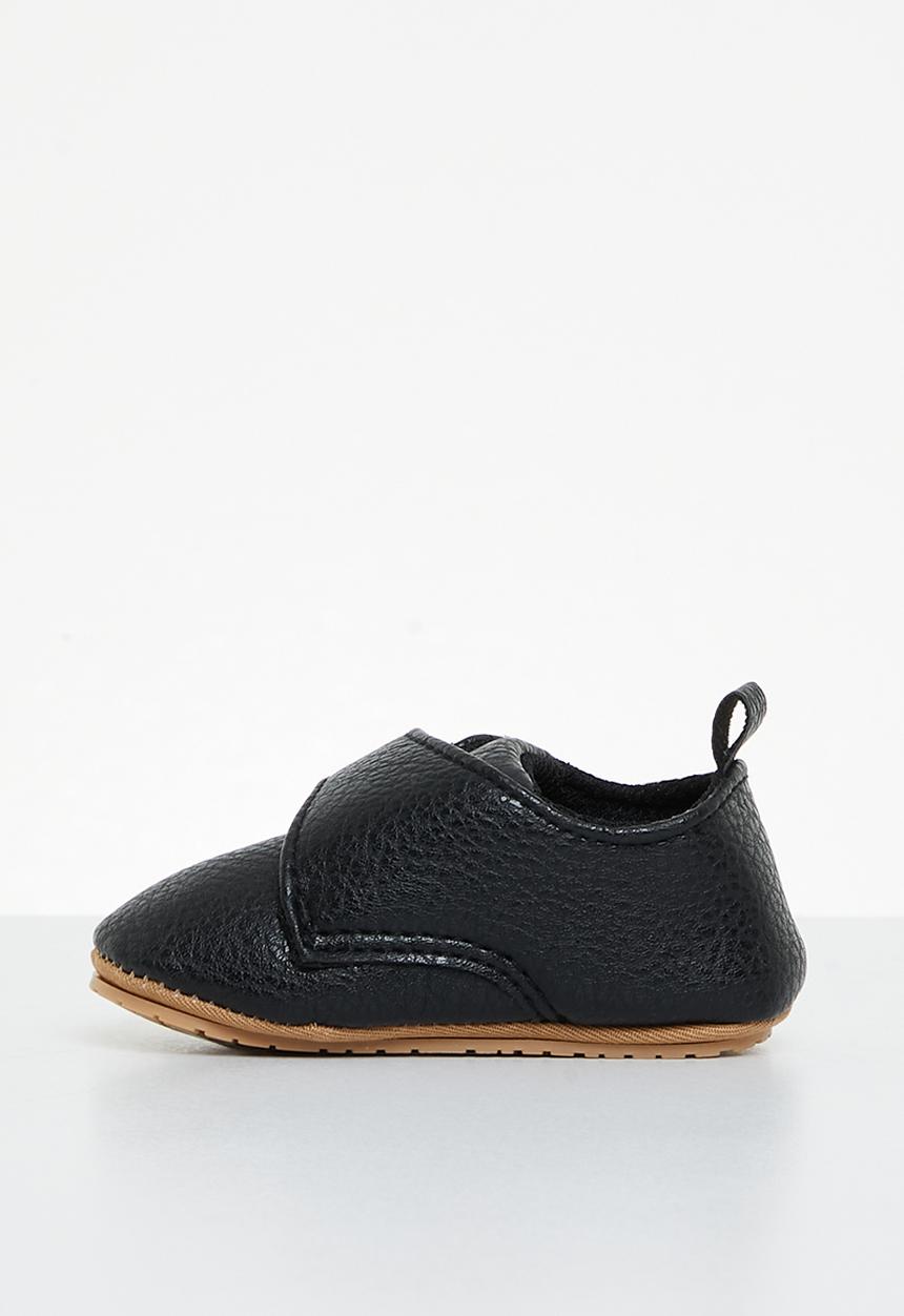 Pop Candy - Soft sole shoe with velcro strap - black