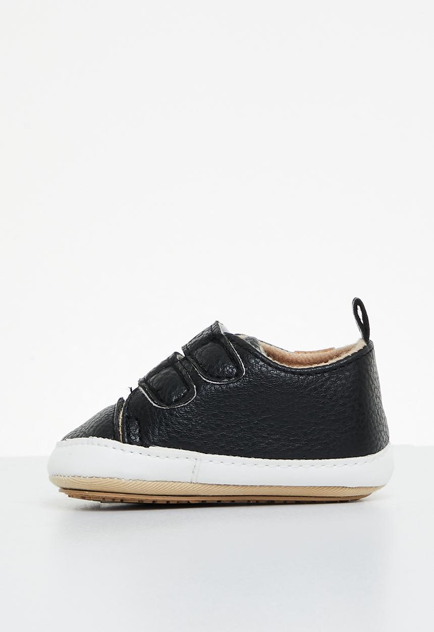 Pop Candy - Velcro strap soft sole shoe - black
