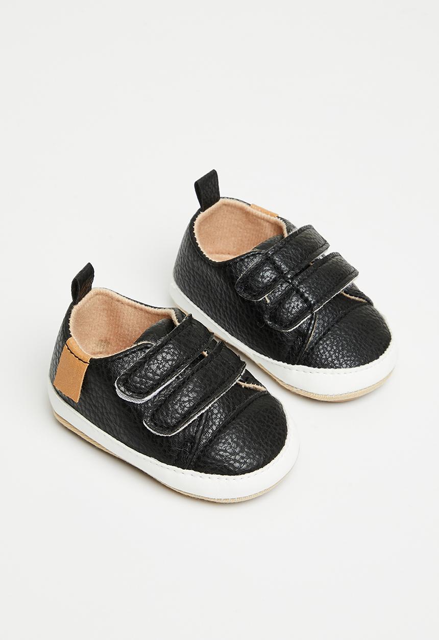 Pop Candy - Velcro strap soft sole shoe - black
