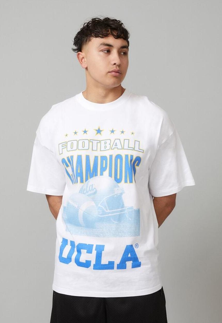 Cotton On - Oversized ucla T-shirt - lcn ucl white/championship helmet