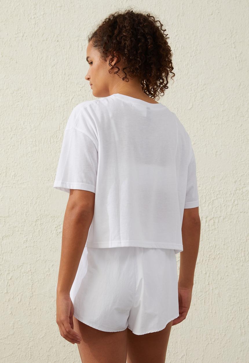 Cotton On -  Relaxed active recycled graphic T-shirt - white