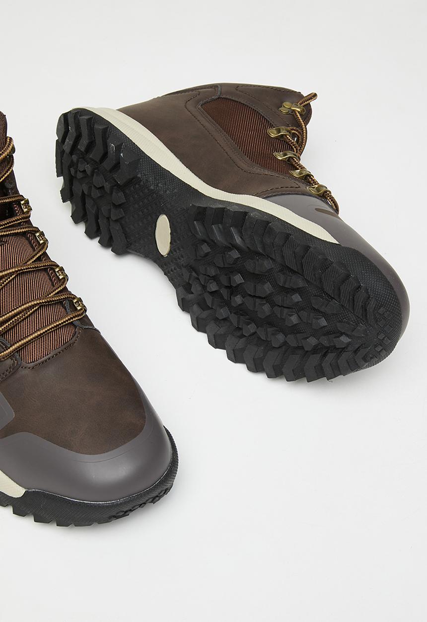 UrbanArt - Tatum 1 nubuck & leather boot - choc