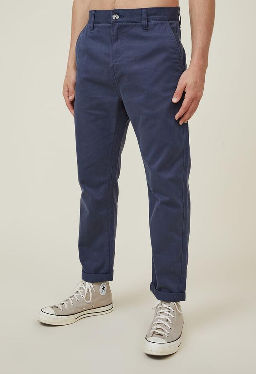 Cotton On - Relaxed chino - washed navy