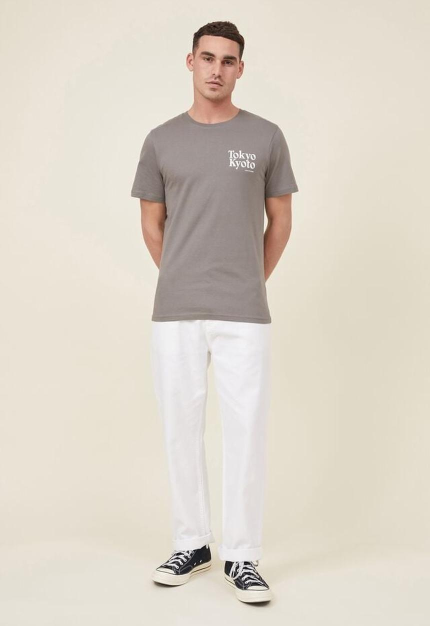 Cotton On - Tbar text T-shirt - slate stone/tokyo kyoto
