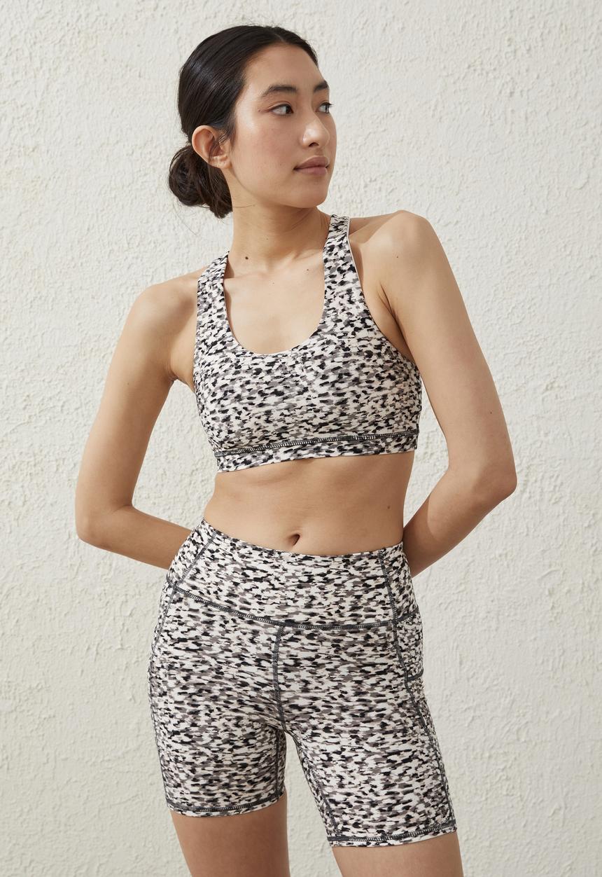Cotton On - Ultra soft booty lift pocket bike short - painterly texture neutrals