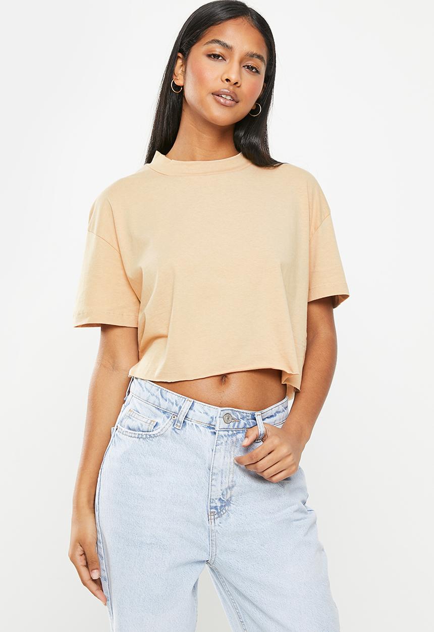 Trendyol - Round collar crop T-shirt - beige