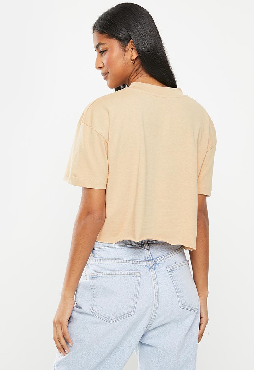 Trendyol - Round collar crop T-shirt - beige